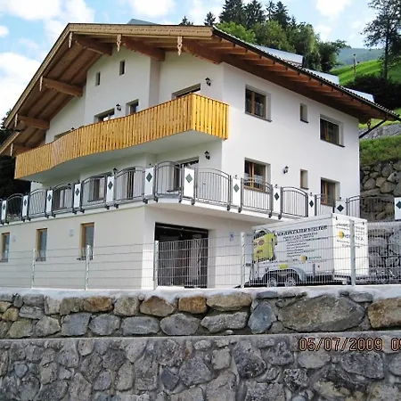 Villa Sonnenterrasse in Tyrol - skiinghiking area Hochzillertal Kaltenbach Gattererberg