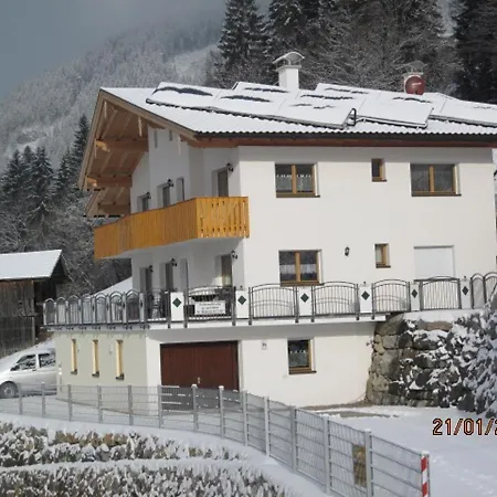Apartment Villa Sonnenterrasse in Tyrol - skiinghiking area Hochzillertal Kaltenbach *